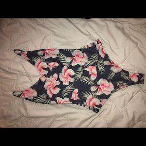 Stone Fox Swim Hermosa one piece in Flor Gitano